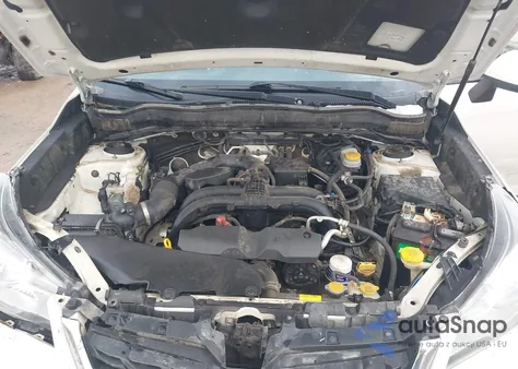 2017 Subaru Forester 2.5I Premium z USA, uszkodzony, nr VIN JF2SJAEC8HH803684